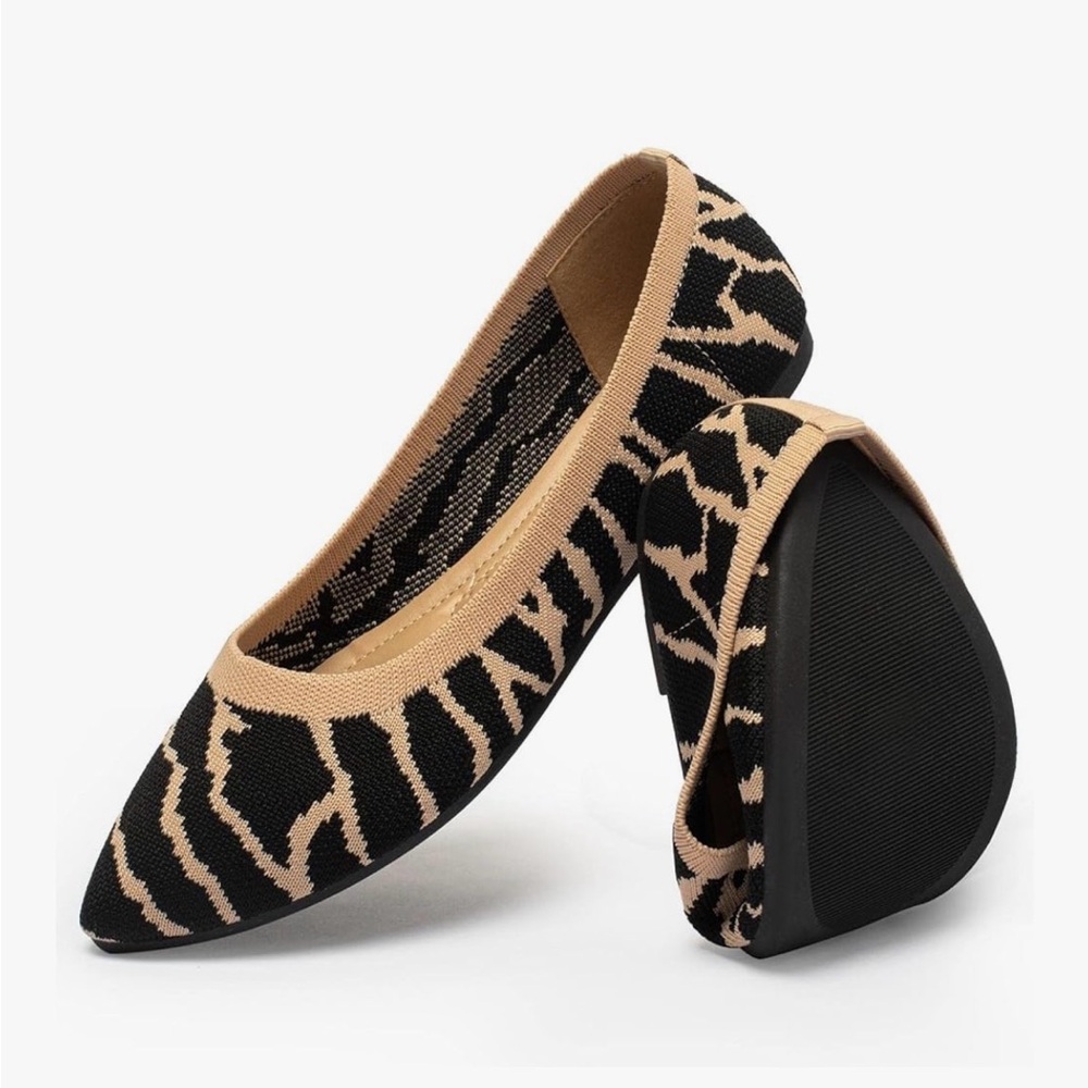 BRAND NEW Women's Beige and Black Animal Print Ballet Flats